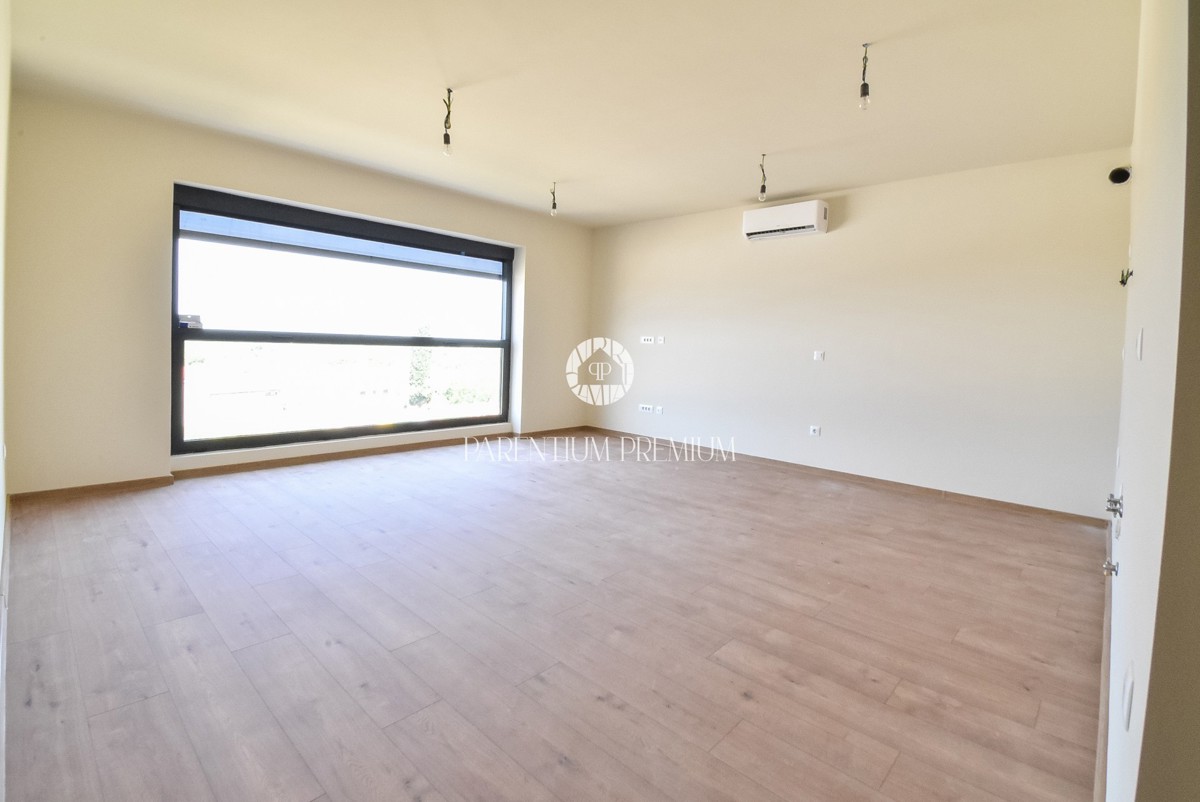 Appartamento al 2° piano con vista mare - 900m dal mare