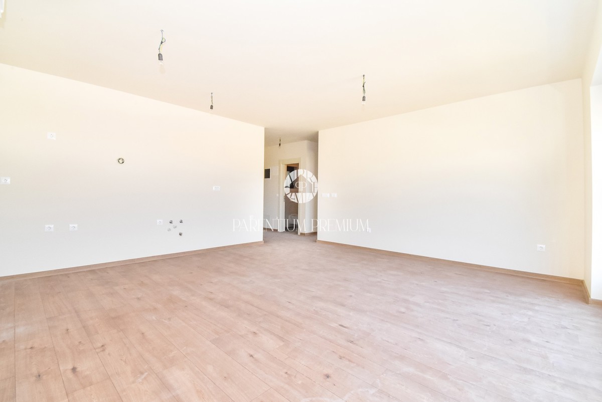 Appartamento al 2° piano con vista mare - 900m dal mare