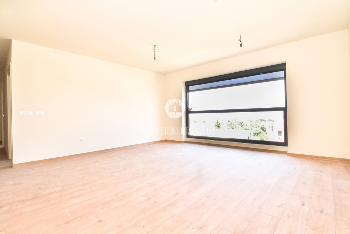 Appartamento al 2° piano con vista mare - 900m dal mare