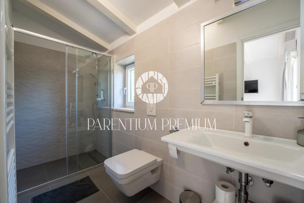 Oasi di pace nell’entroterra dell’Istria – Casa con piscina immersa nella natura