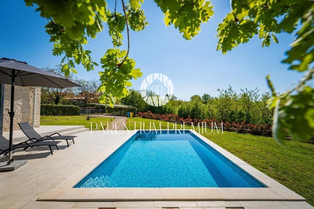 Oasi di pace nell’entroterra dell’Istria – Casa con piscina immersa nella natura