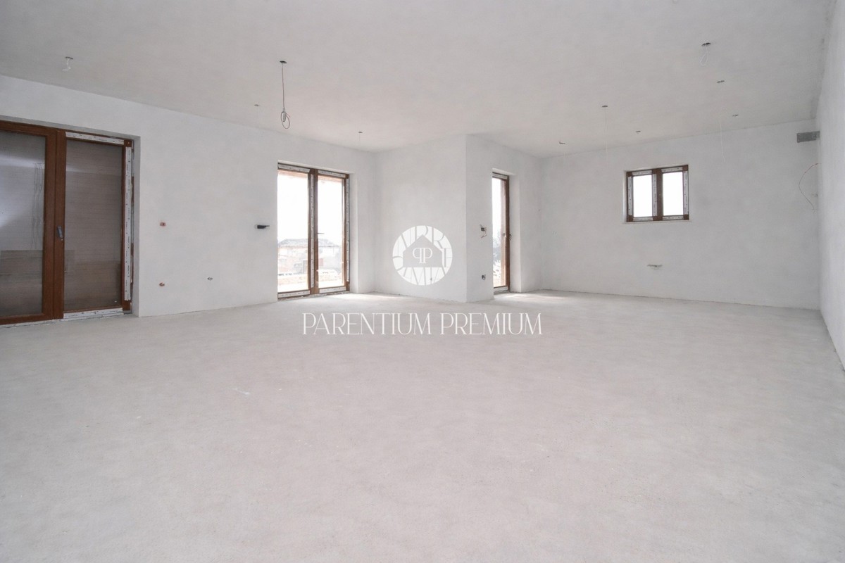 Casa indipendente con piscina e vista panoramica sul mare