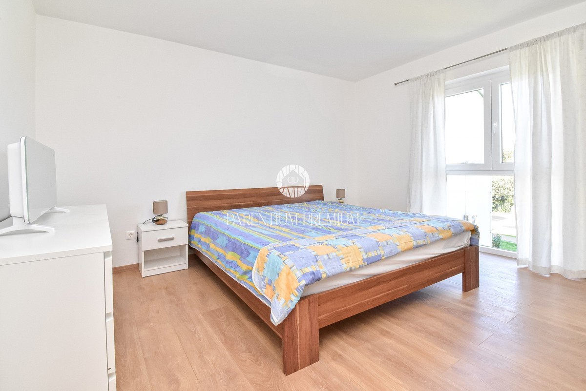 Appartamento spazioso nel centro città con vista mare, a soli 100 m dal mare