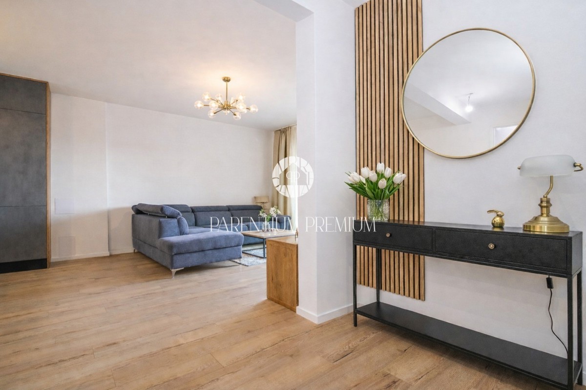 Nuova villetta bifamiliare con 2 unità abitative in posizione tranquilla a 3 km dal mare