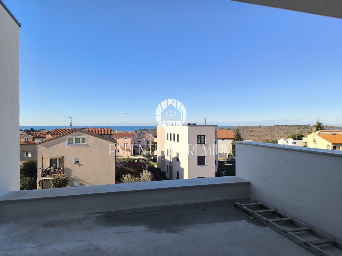 Poreč, terraced house 800 m from the sea