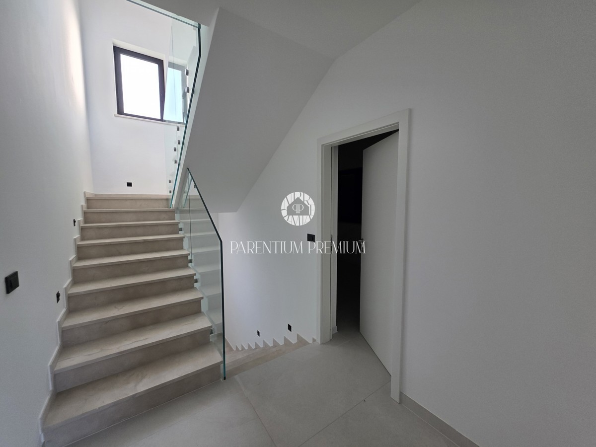 Poreč, terraced house 800 m from the sea