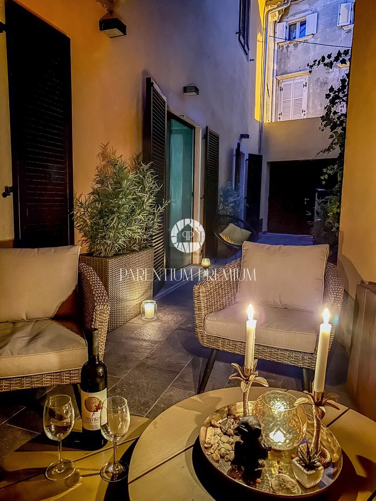 Poreč centro - Appartamento al piano terra a 30m dal mare