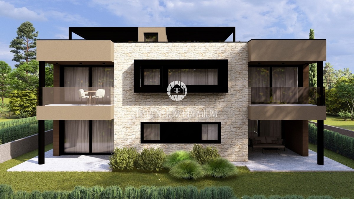 Appartamento moderno al primo piano con un’ampia terrazza sul tetto – Zona Parenzo