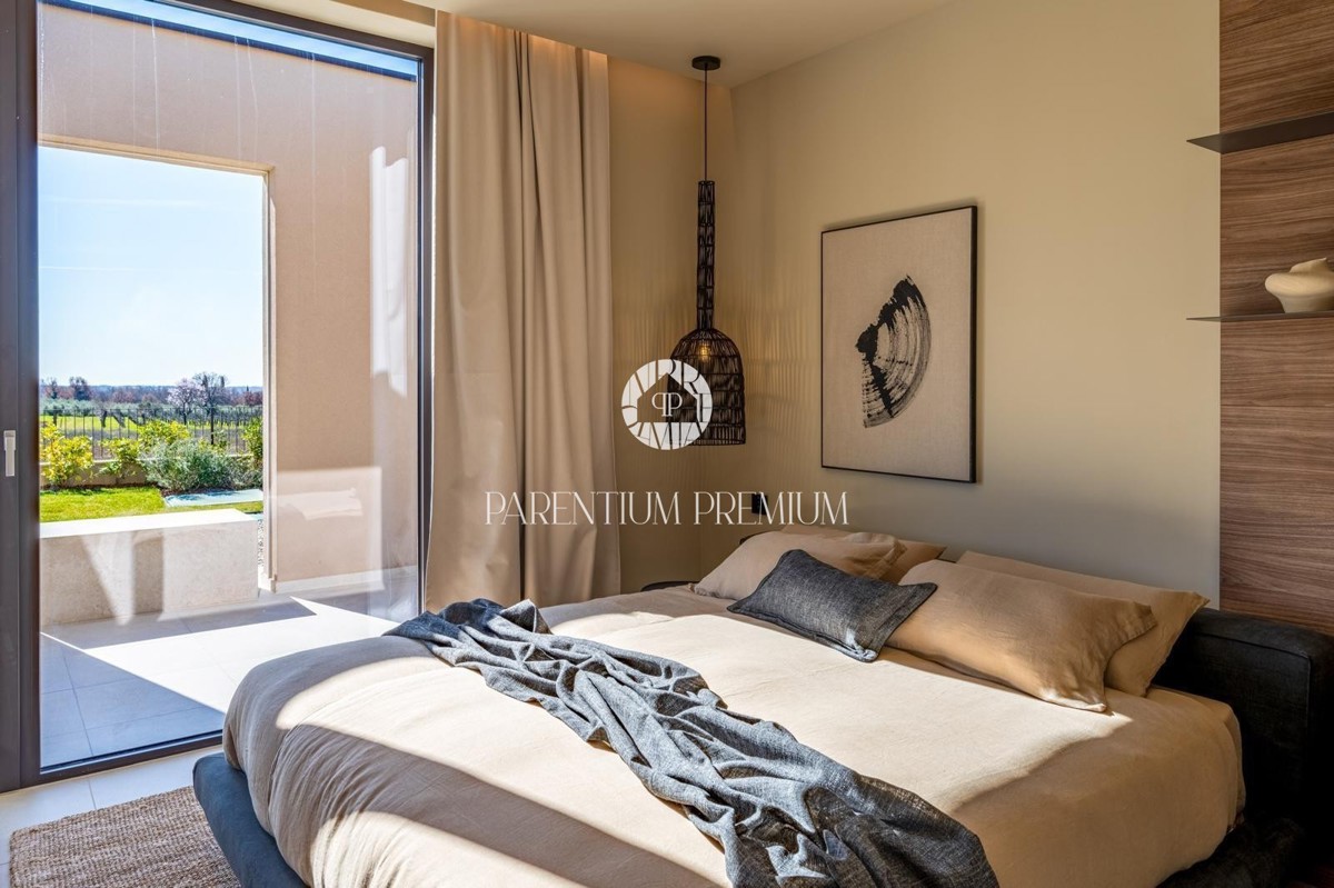 Villa di lusso con piscina e vista panoramica sul mare