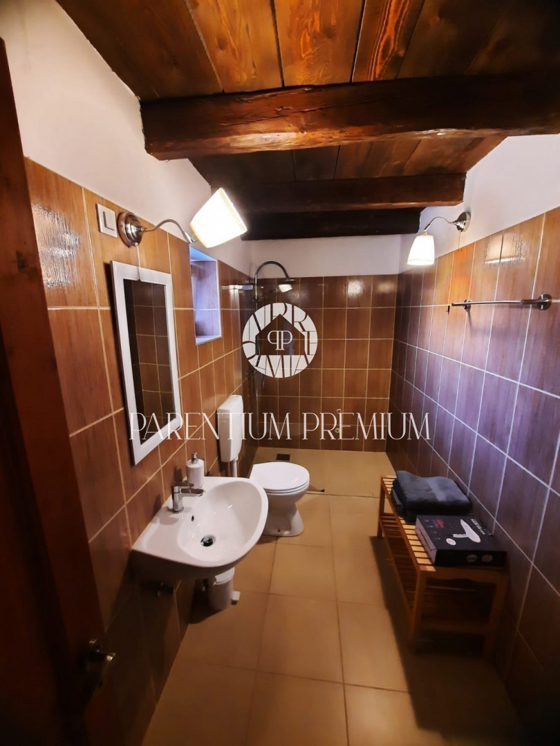 Autentica casa in pietra istriana con piscina e fascino mediterraneo