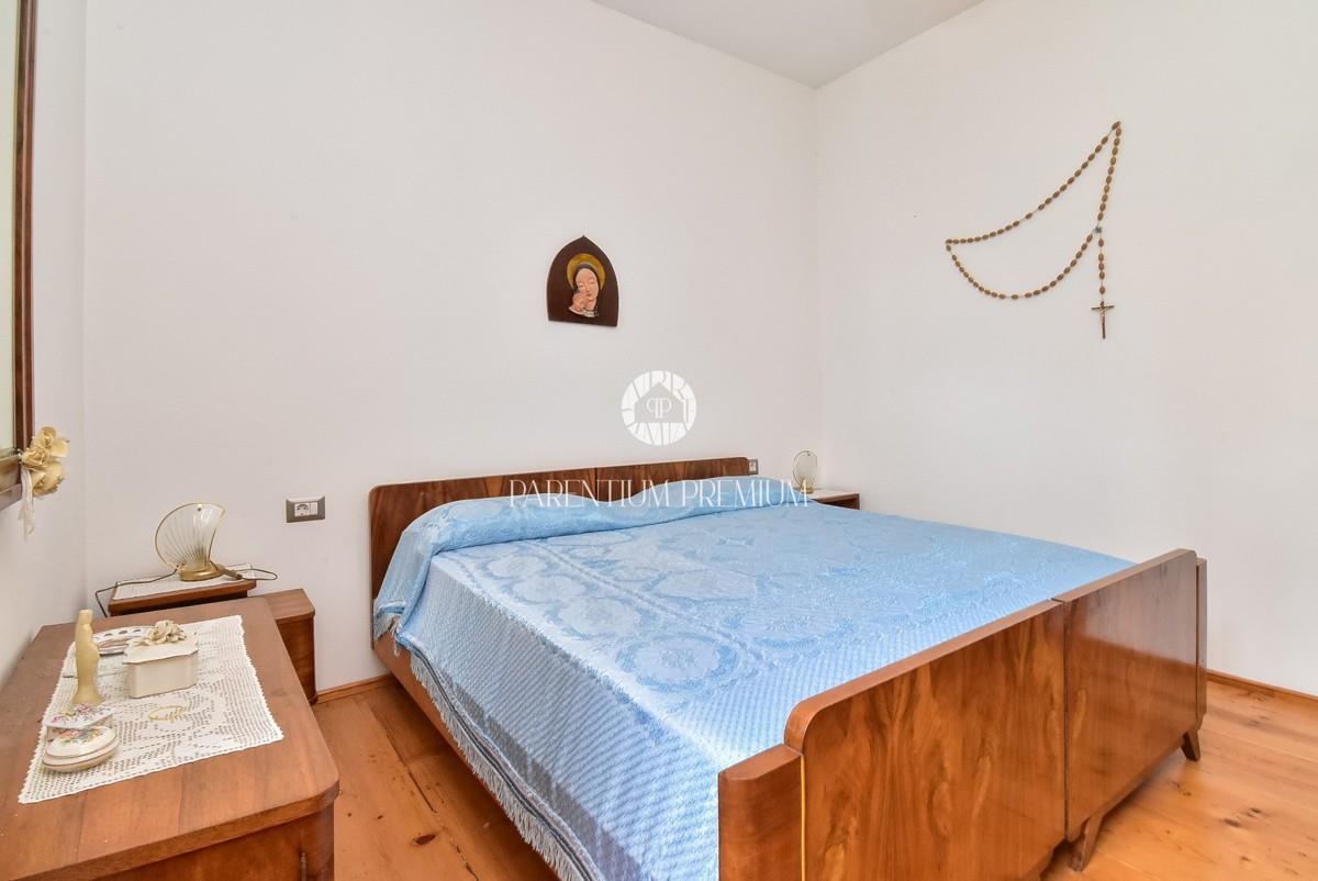 Autentica casa in pietra istriana con ampio giardino – a 1000 m dal mare