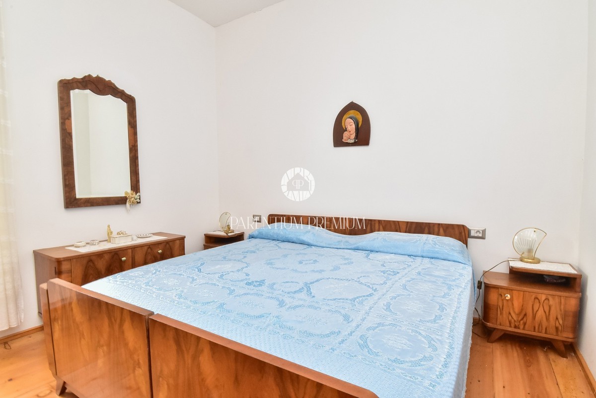 Autentica casa in pietra istriana con ampio giardino – a 1000 m dal mare