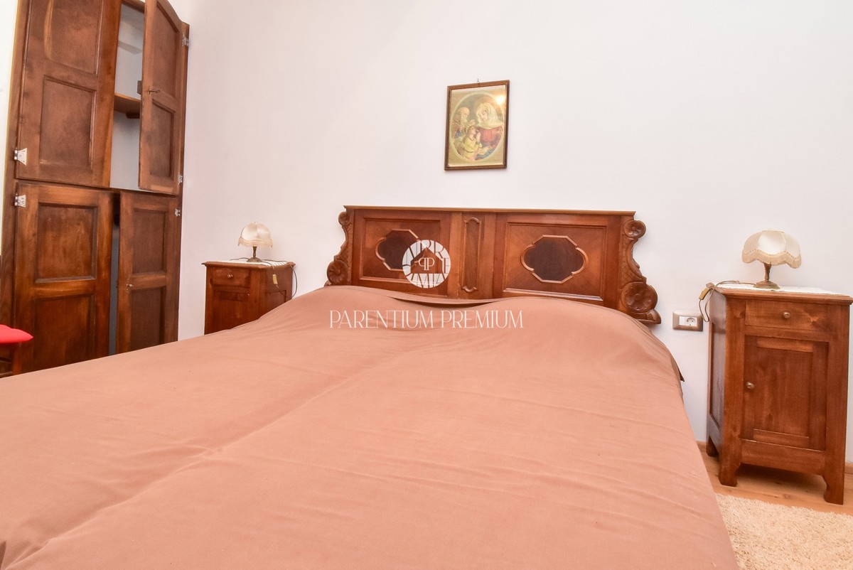 Autentica casa in pietra istriana con ampio giardino – a 1000 m dal mare