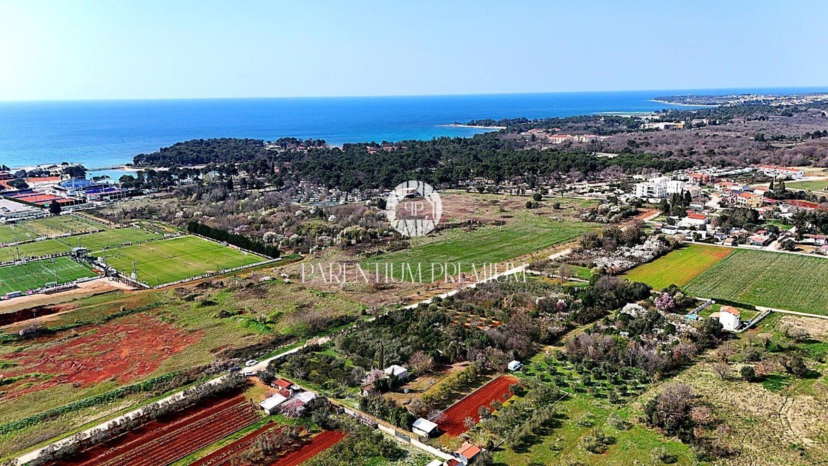 Casa 28 m², terreno 1.124 m² – a soli 500 m dal mare e dallo stadio principale ATP