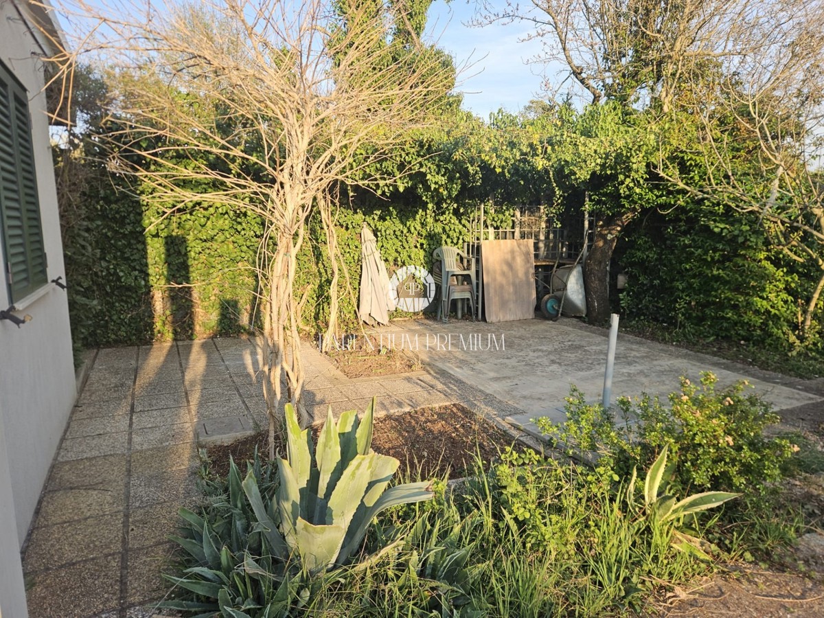 Casa 28 m², terreno 1.124 m² – a soli 500 m dal mare e dallo stadio principale ATP