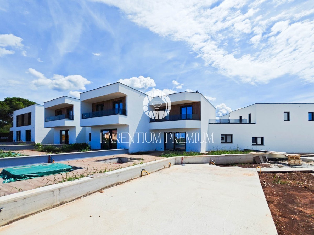 Casa moderna e di qualità in un'ottima posizione con vista vicino alla spiaggia