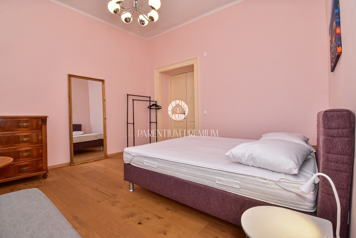 Pula - Appartamento spazioso in un'ottima posizione vicino al centro