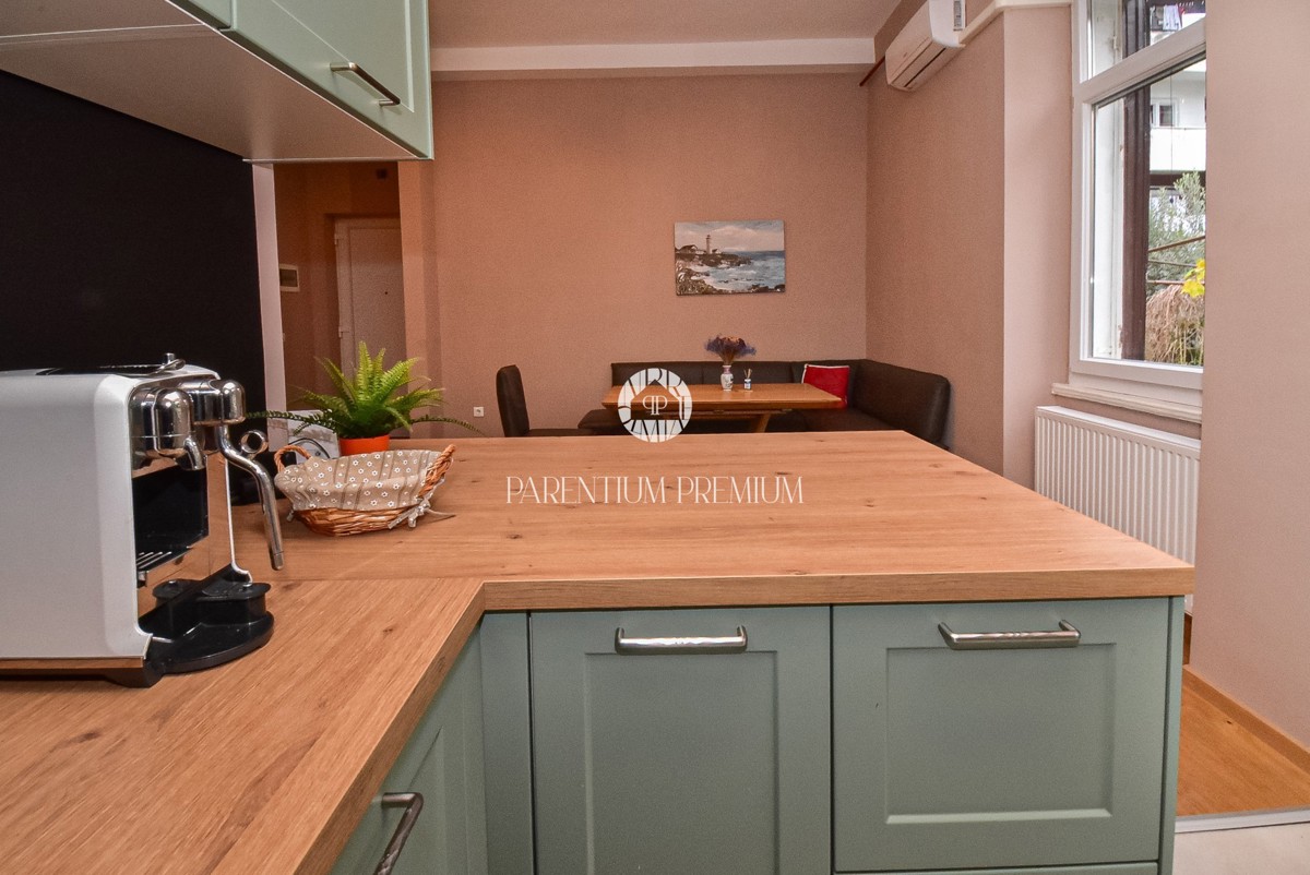 Pula - Appartamento spazioso in un'ottima posizione vicino al centro