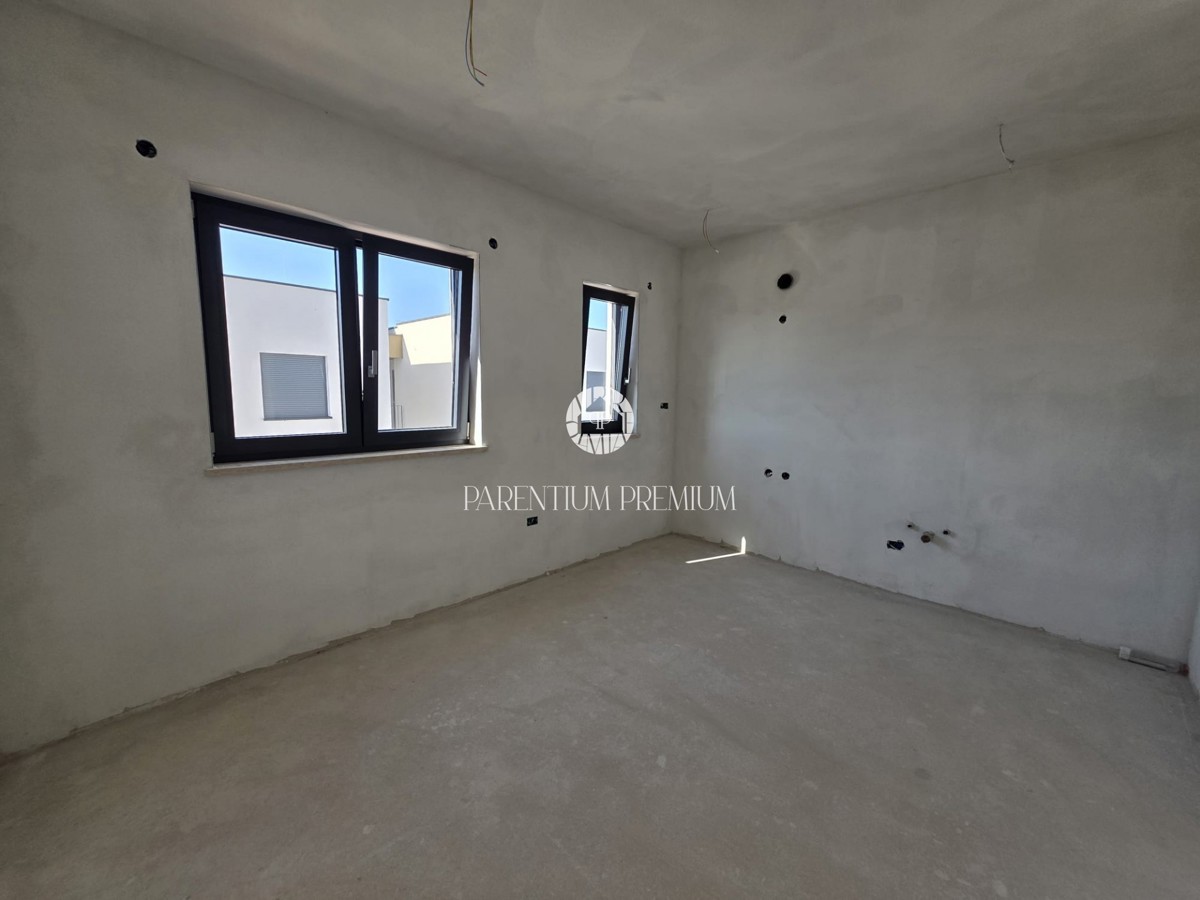 Appartamento al primo piano, a 1500m dal mare