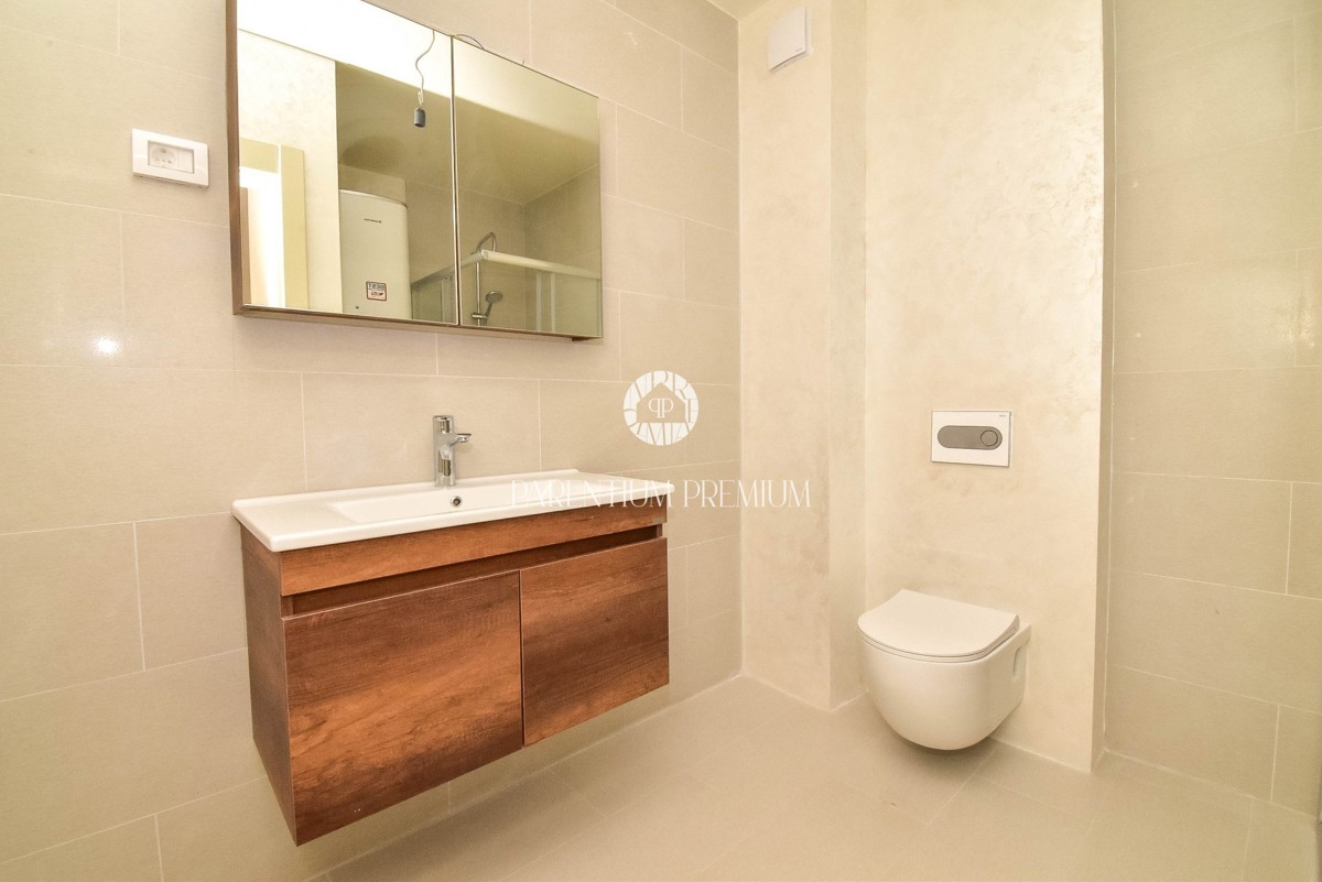 Appartamento con 2 camere da letto vicino al mare in un nuovo edificio con ascensore