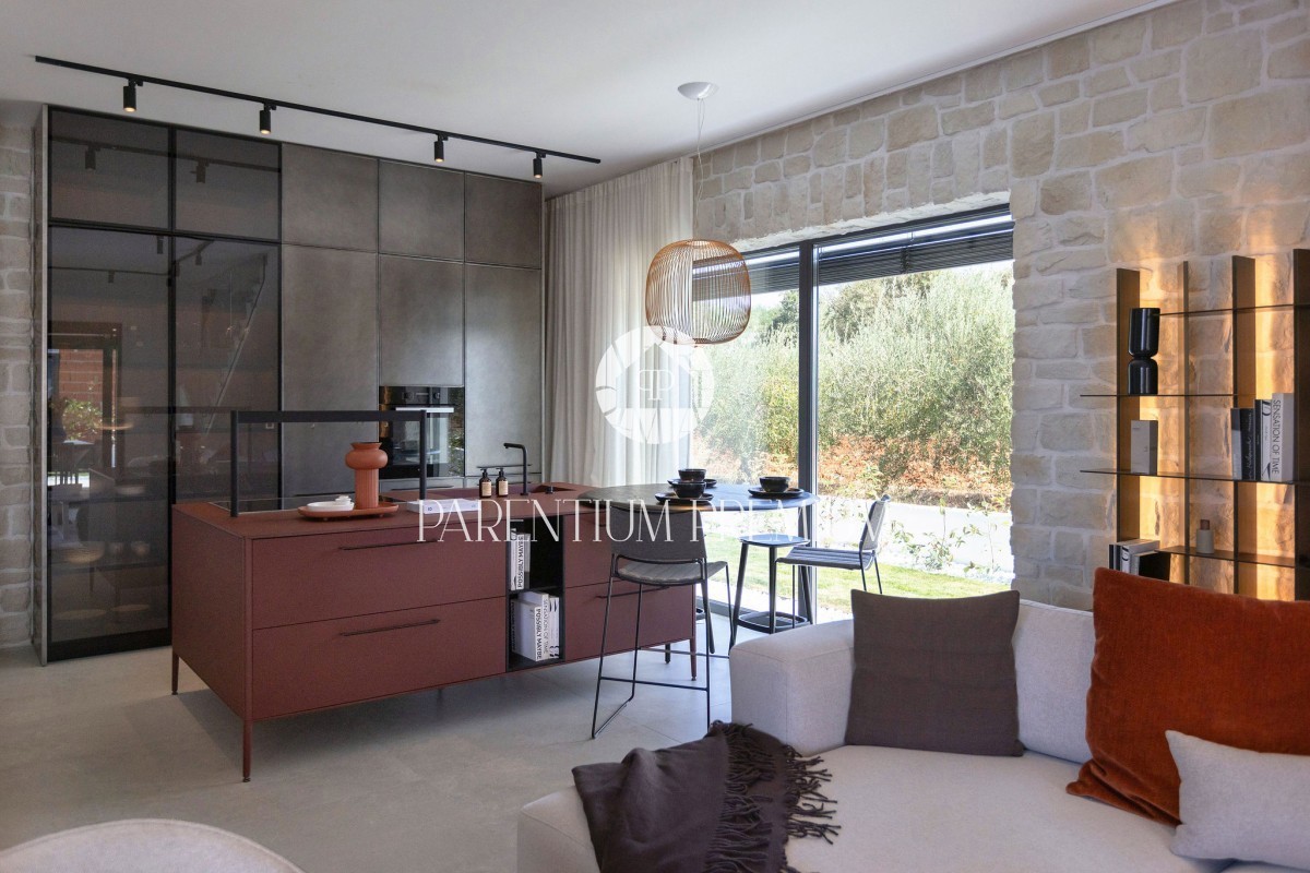 Bellissima villa di design a 5 km dal mare