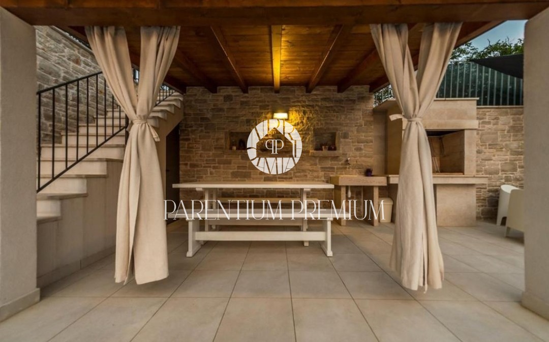 Bella casa su un ampio appezzamento di terreno