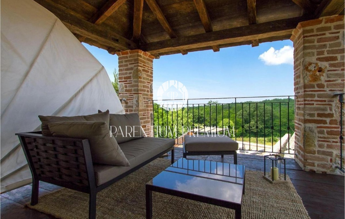 Casa in pietra ristrutturata vicino a Parenzo