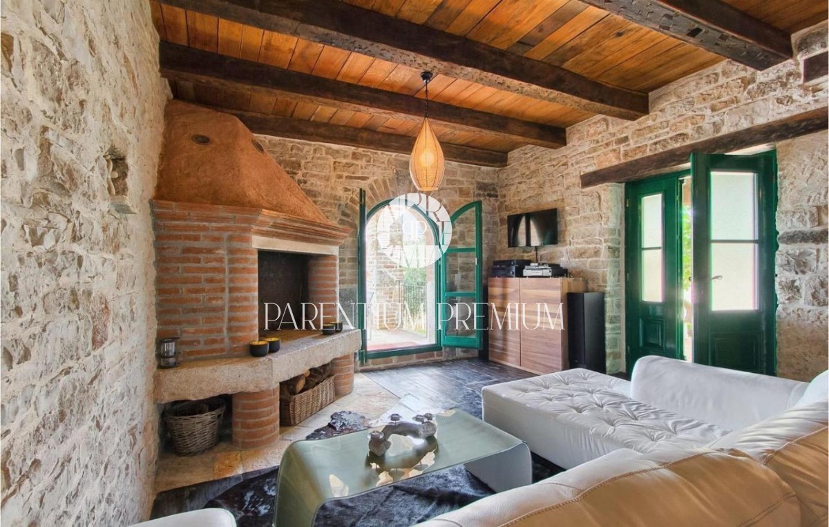 Casa in pietra ristrutturata vicino a Parenzo