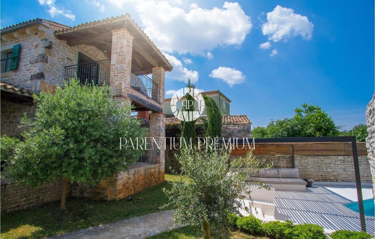 Casa in pietra ristrutturata vicino a Parenzo