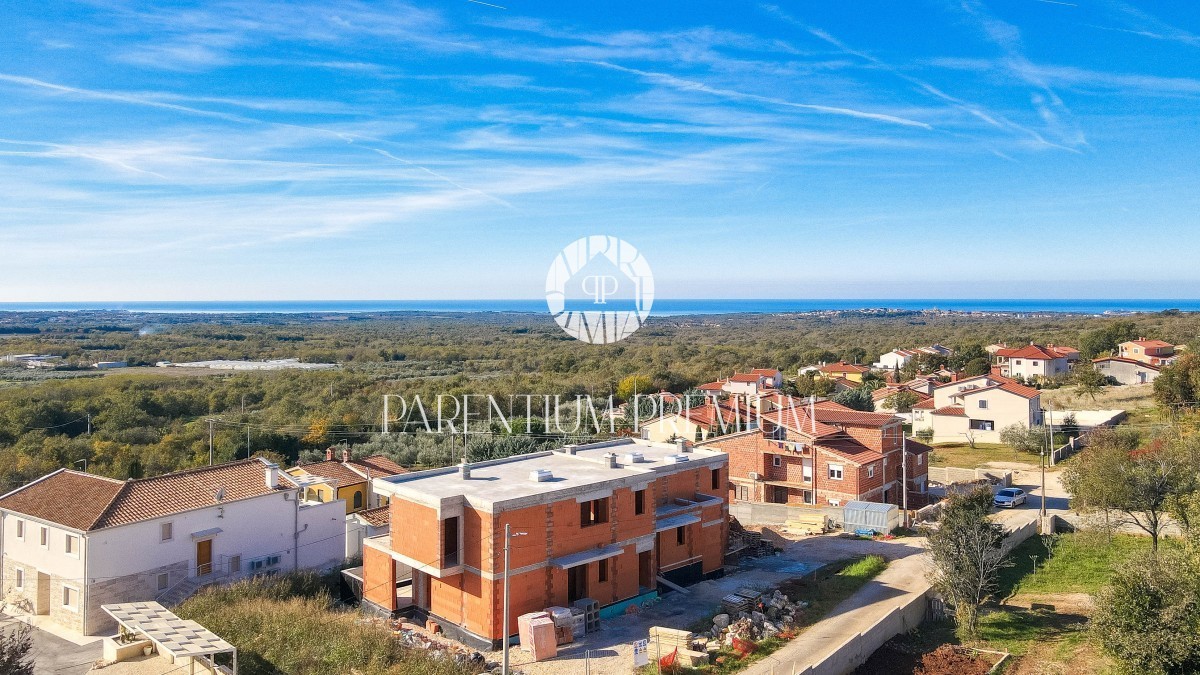 Villa di qualità con piscina riscaldata, mobili di design e incantevole vista sul mare