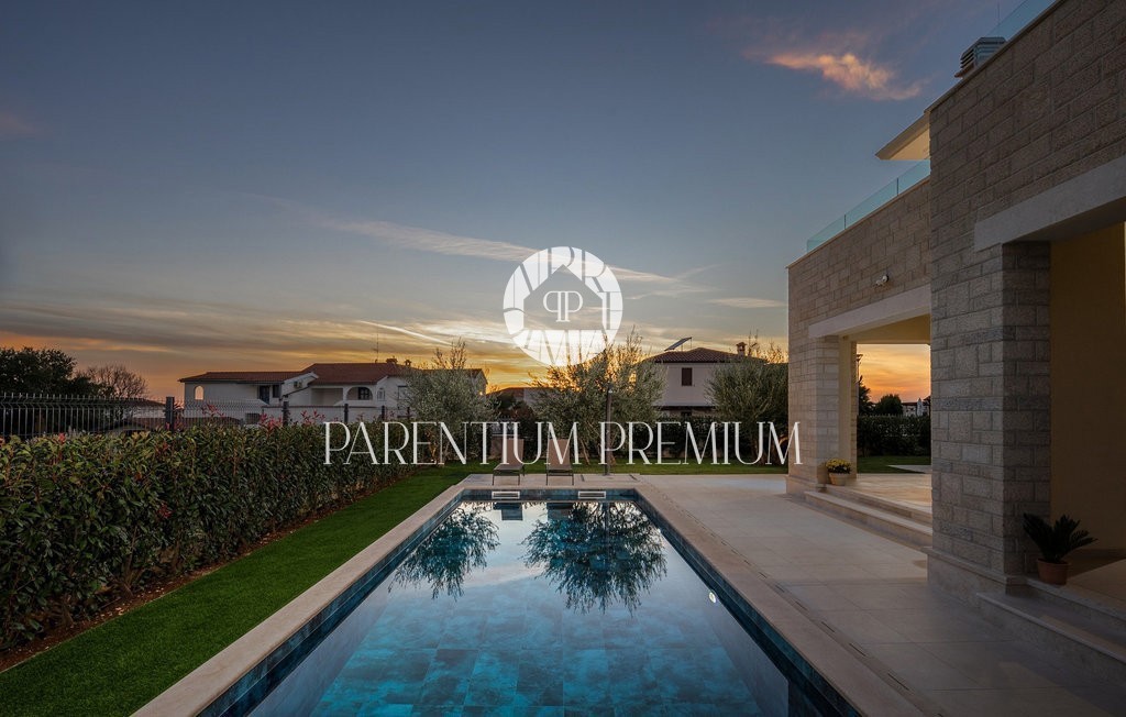 Bellissima Villa con piscina a 1 km dal mare