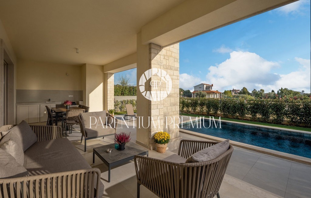 Bellissima Villa con piscina a 1 km dal mare