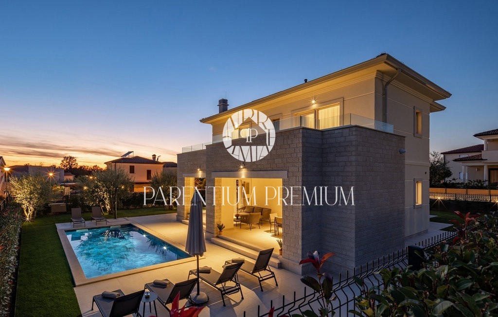 Bellissima Villa con piscina a 1 km dal mare