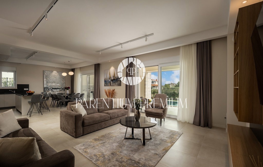 Bellissima Villa con piscina a 1 km dal mare