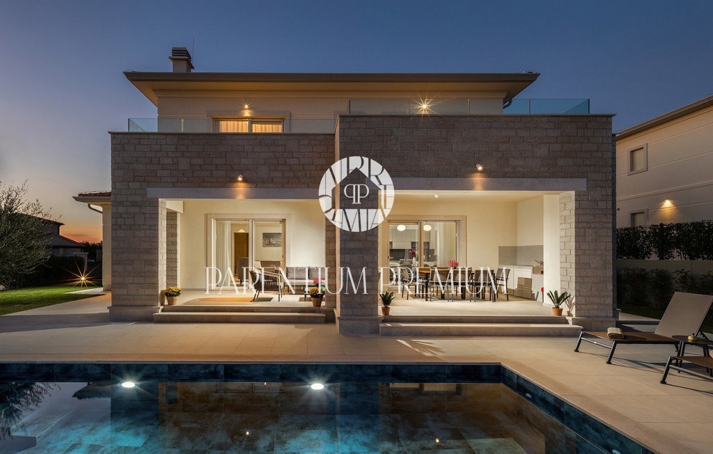 Bellissima Villa con piscina a 1 km dal mare