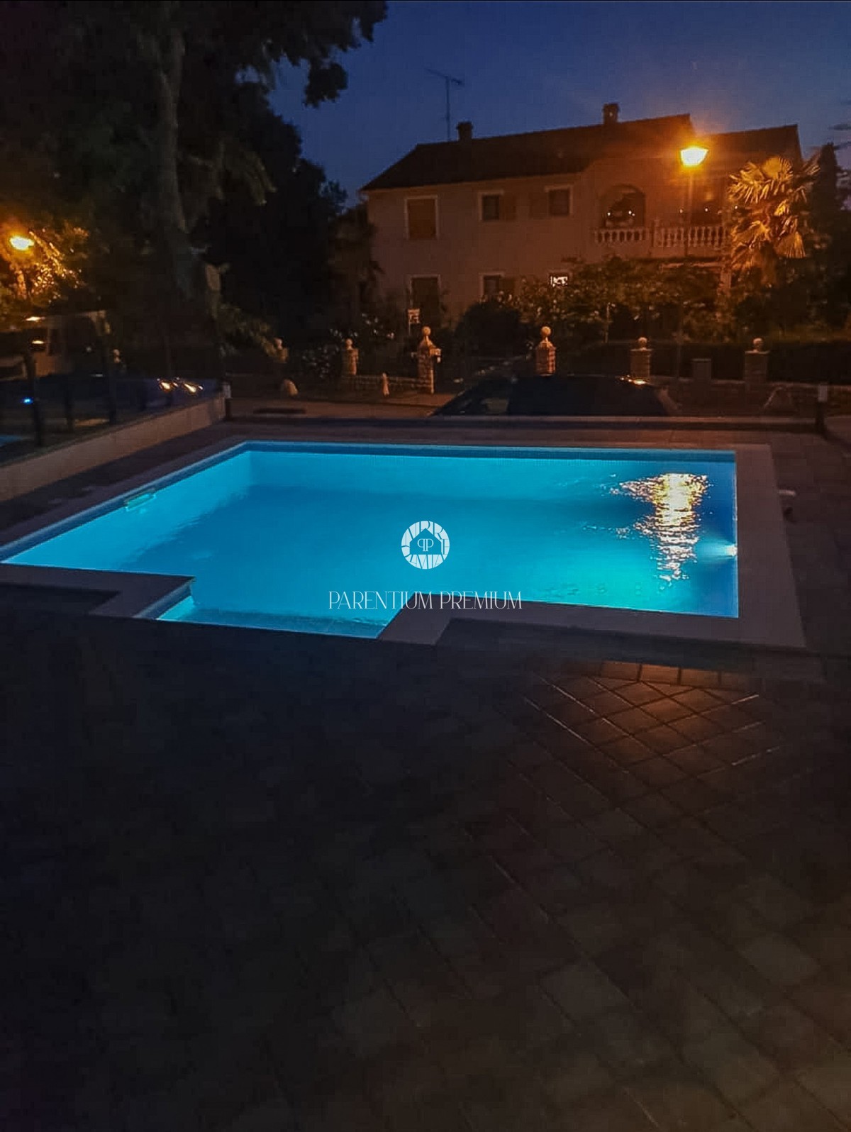 Appartamento esclusivo con piscina nei dintorni di Parenzo