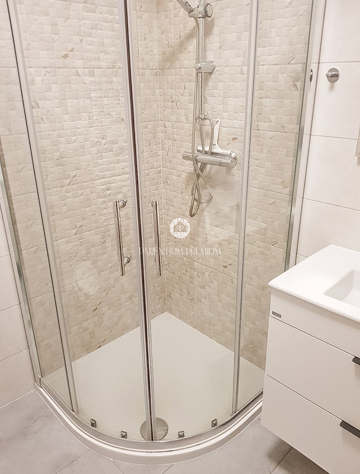 Appartamento esclusivo con piscina nei dintorni di Parenzo