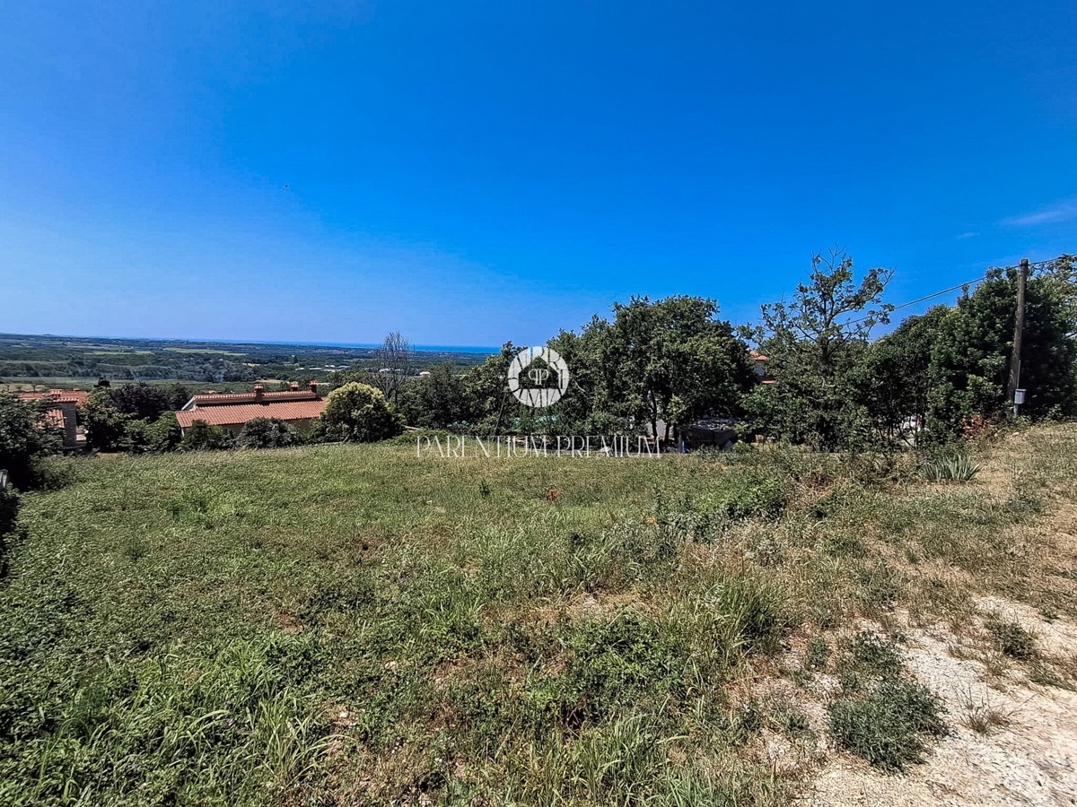 Zona di Parenzo – Terreno edificabile con progetto