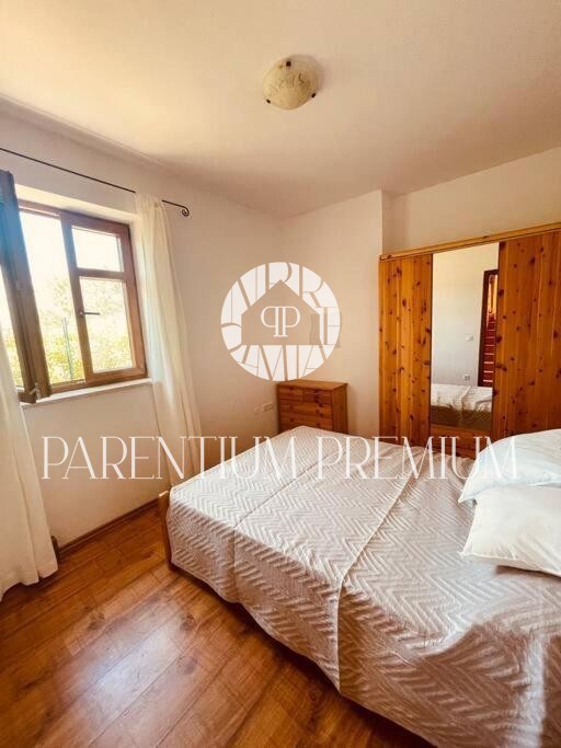 Opportunità!!! Casa in pietra con piscina e ampio giardino