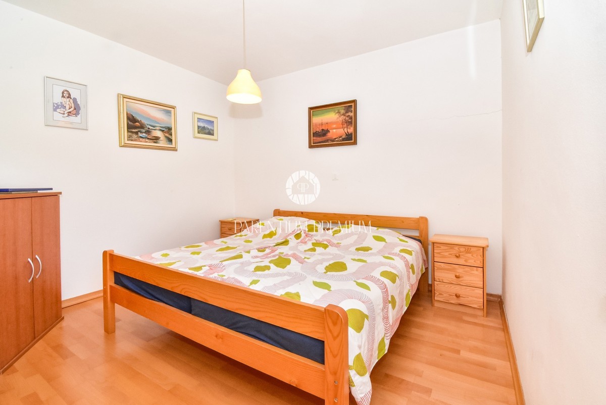 Casa indipendente con due appartamenti