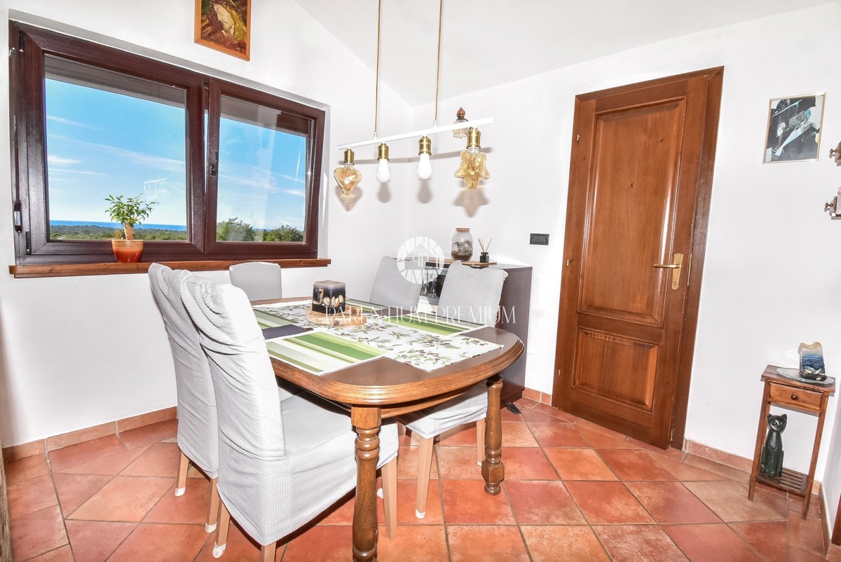 Appartamento spazioso con vista panoramica sul mare