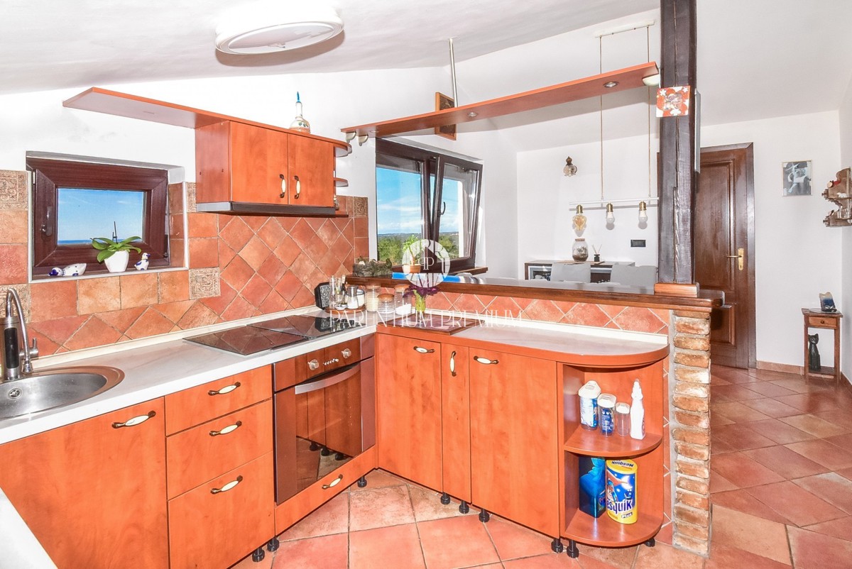 Appartamento spazioso con vista panoramica sul mare