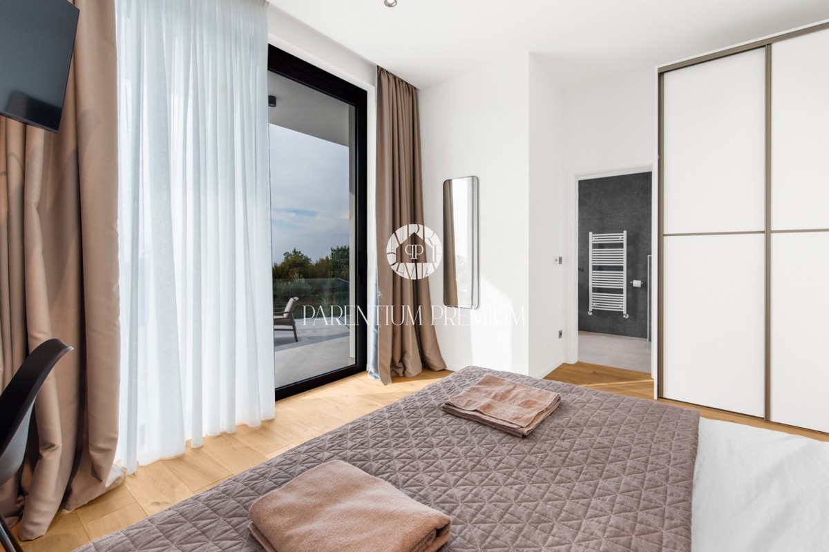 Villa di lusso esclusiva con piscina e comfort di alto livello