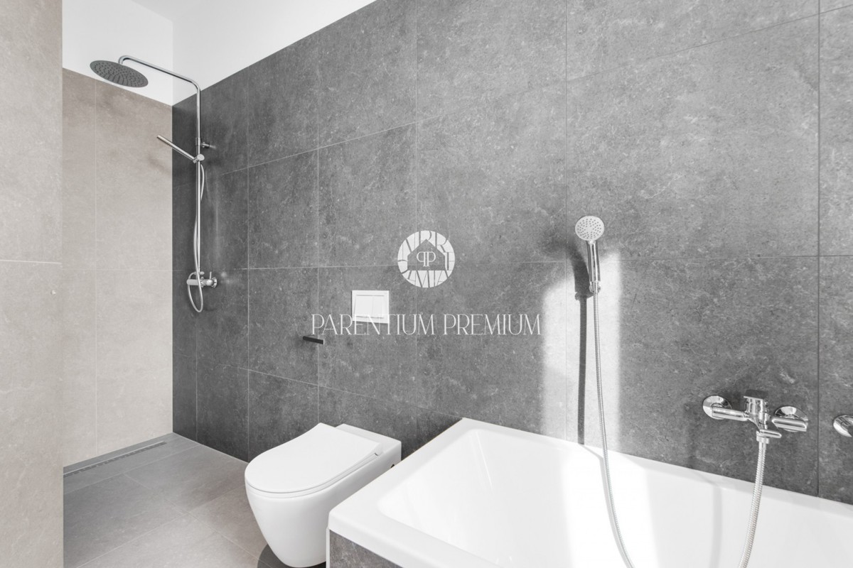 Villa di lusso esclusiva con piscina e comfort di alto livello