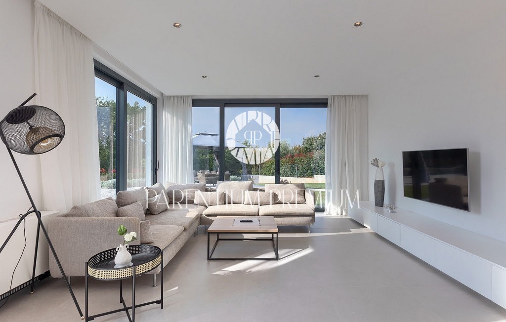 Villa di lusso esclusiva con piscina e comfort di alto livello