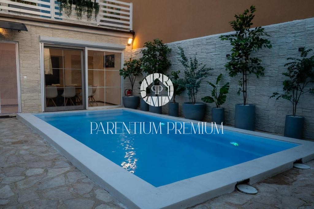 Casa ristrutturata con piscina in un ambiente tranquillo