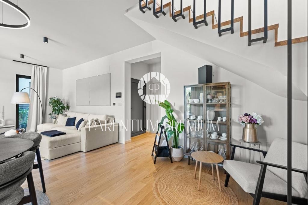 Villa moderna di qualità con piscina riscaldata a 800 metri dal mare