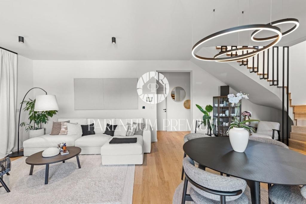 Villa moderna di qualità con piscina riscaldata a 800 metri dal mare