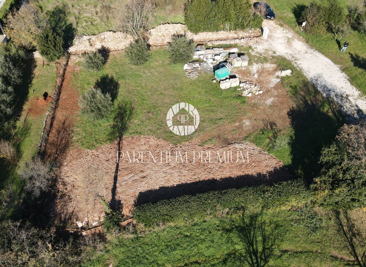 Kaštelir - Terreno edificabile con vista mare e progetto concettuale