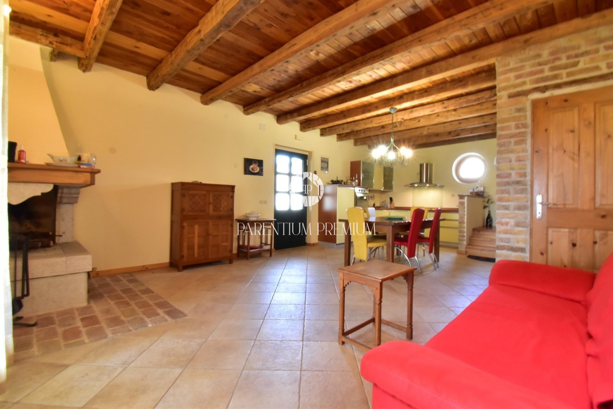 Occasione, casa istriana vicino al mare